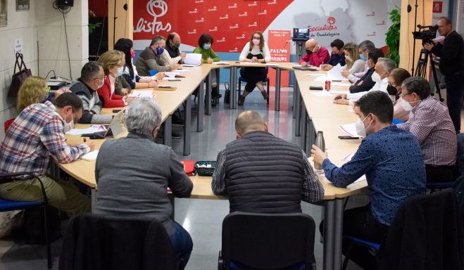 La nueva dirección del PSOE se reúne por primera vez con la vista puesta en “seguir haciendo de Guadalajara una ciudad mejor”