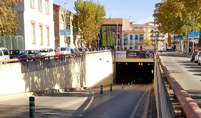 El PSOE critica la planificación de las obras que obligarán a cerrar el túnel de Aguas Vivas