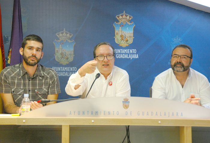 PSOE y Ahora Guadalajara promueven una reparación institucional para las víctimas del franquismo