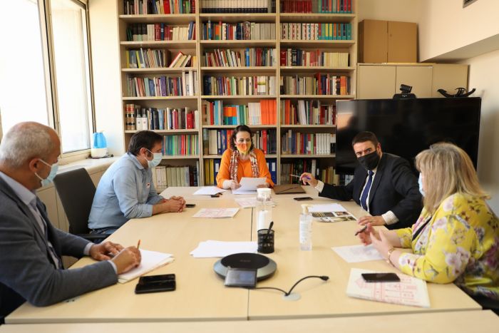 El PSOE de Guadalajara obtiene el compromiso del Gobierno para restaurar los servicios de transporte a Molina y Sigüenza