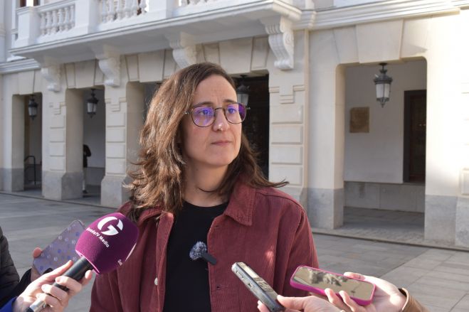 El PSOE recrimina a Guarinos “haber dado un portazo a la igualdad” al negarse a aprobar una Declaración Institucional por el 8M