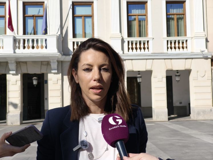 El PSOE denuncia que Guarinos elevará mañana el endeudamiento del Ayuntamiento a un 42% con otro préstamo que suma ya casi 15 millones