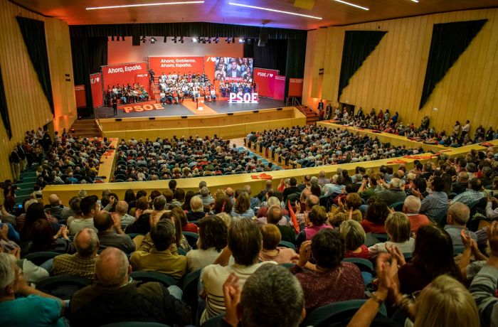 Sánchez expresa en Guadalajara su “reconocimiento” a las víctimas de la dictadura y celebra la exhumación de Franco: “Es un gran día para la democracia”